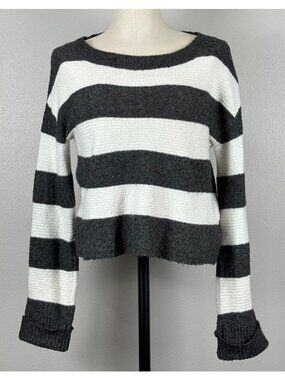 Kaisely Sweater Womens Medium Dark Gray and Cream Striped Long Sleeve Ribbed